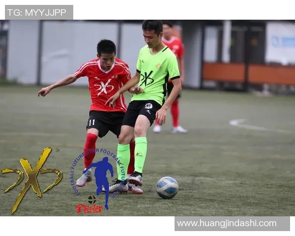 网瘾足球球星背后的故事与奋斗历程探秘 网瘾足球球星背后的故事与奋斗历程探秘